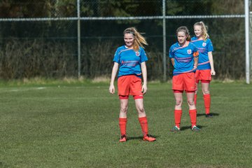 Bild 9 - C-Juniorinnen SV Steinhorst/Labenz - TSV Friedrichsberg-Busdorf : Ergebnis: 5:0